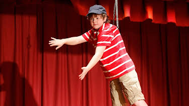 3:00 PM: Modern Family | E4 | 4/9 2026