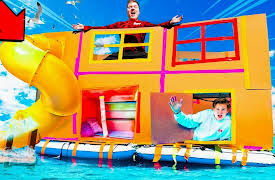 Papa Jake: Epic Box Forts by pocket.watch: Bonkers Box Fort Builds!