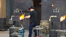 Wettkampf der Waffenschmiede