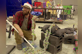 MythBusters Mini Myths: Decorate in a Dash