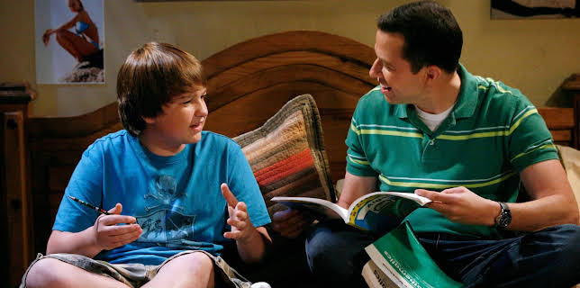 21:35: Two and a Half Men (S5 E19) (S5) | Kanal 9 | 3/17 2026