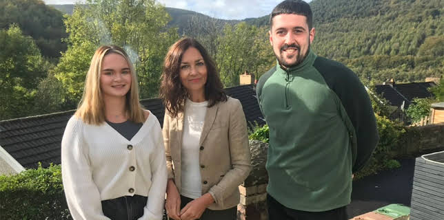 11:00 AM: The Great House Giveaway | More 4 | 11/25 2025