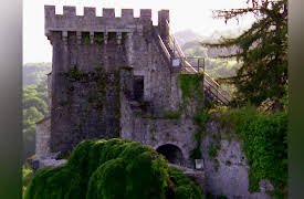 Castle Secrets & Legends Season 1: Crown Jewels Heist