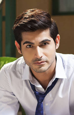 Omkar Kapoor as 