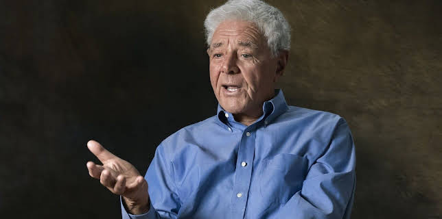 07:45: Robert Kirkman's Secret History of Comics | ProSieben Maxx | 12/30 2025