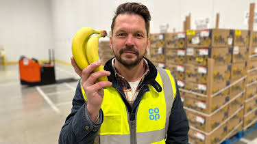 3:15 AM: Supermarkets Unwrapped: Fruit &... | More 4 | 6/10 2026