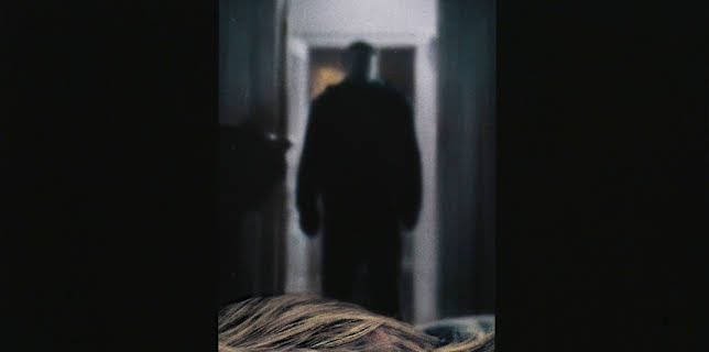 02:25: Panic Room (IMDb 6.8) | ZDFneo | 11/30 2025