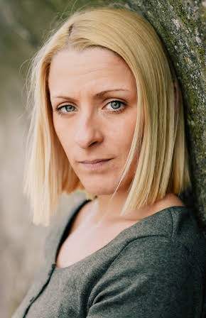 Manon Wilkinson as 