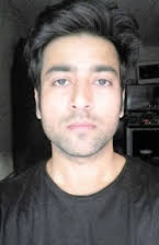 Randeep Jha som Director