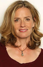 Elisabeth Shue como 