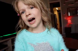 pocket.watch My PB and J Ultimate mishmash: Grinch Holiday Heist!