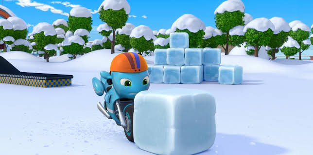 12:20: Ricky Zoom: Rulle si snøborg | NRK Super | 12/11 2025