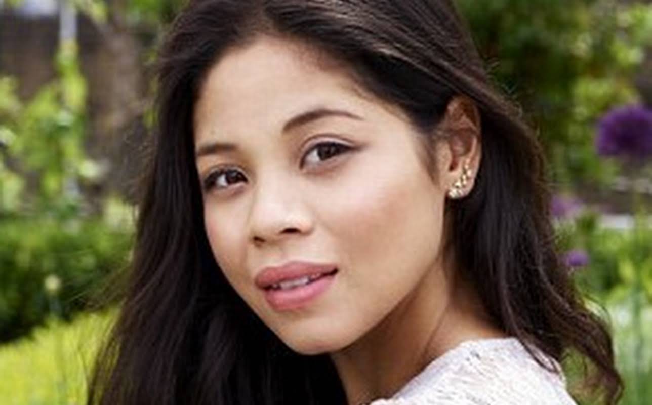 Eva Noblezada