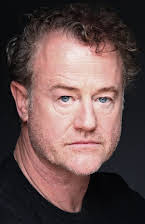 Owen Teale som 