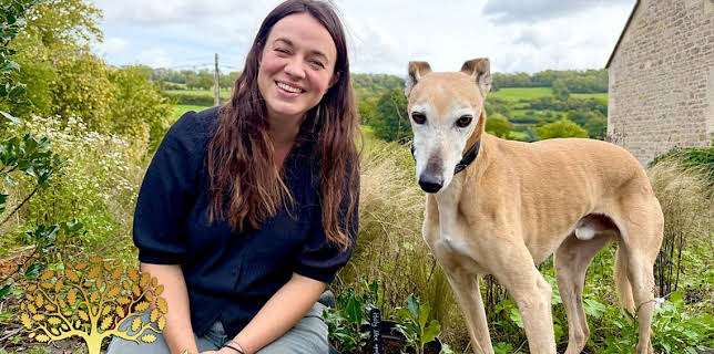 8:00 PM: Gardeners' World | BBC Two | 11/28 2025
