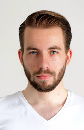 Geoffrey Alkemade as 