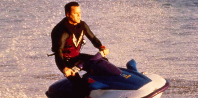 04:55: Pacific Blue (S2 E19) (S2) | TV6 | 11/21 2025