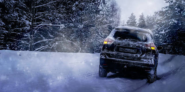 2:15 PM: Extreme Winter Road Rescue (S1 E4) (S1) | Paramount | 11/16 2025