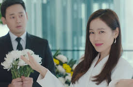 Crash Landing on You: Episode 10