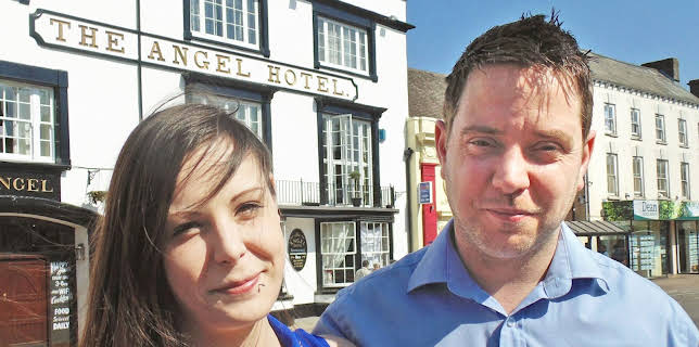 3:10 PM: Four in a Bed | More 4 | 1/23 2026