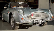 Bangers & Cash (S13 E1)