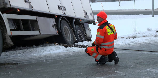 17:55: Vägens hjältar (S6 E13) (S6) | Kanal 9 | 11/17 2025