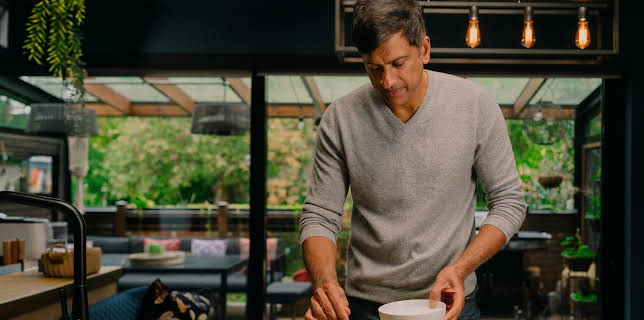 8:00 PM: New: Live Well with the... | Channel 4 | 1/8 2026