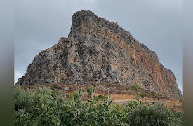 The Life of Loi: Mediterranean Secrets, Season 1: Monemvasia - the Rock