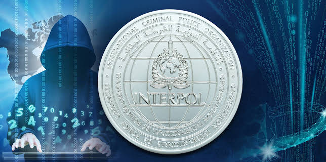 15:00: Inside Interpol - Verbrecherjagd und Politik | ZDFinfo | 3/9 2026