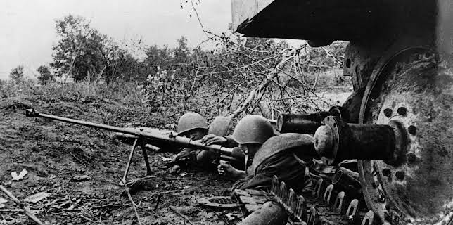 00:35: Der Zweite Weltkrieg | ZDFinfo | 11/17 2025