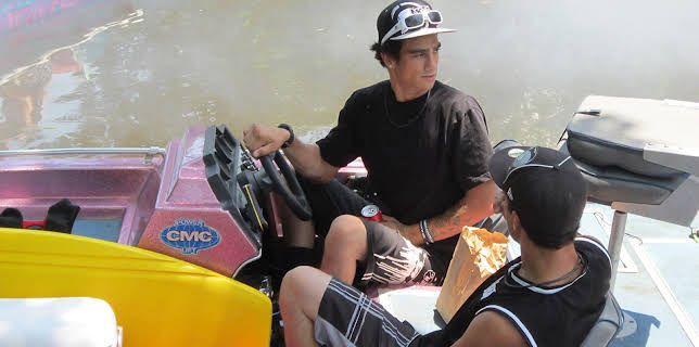 15:00: Pit Bulls & Parolees (S4 E6) (S4) | Animal Planet | 12/15 2025