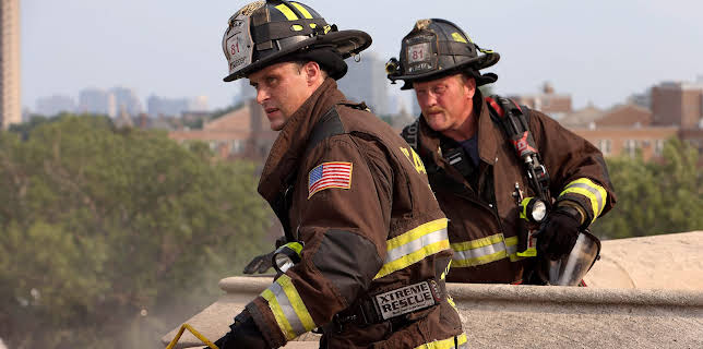 19:00: Chicago Fire (S10 E1) (S10) | Viasat Series | 1/13 2026