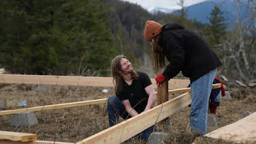 6:00 PM: Alaskan Bush People (S7) | Discovery Channel | 7/11 2026