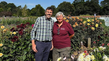9:00 PM: Gardeners' World | BBC Two | 1/9 2026