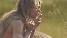 Aventura en pelotas: Golpeado por los hipopótamos