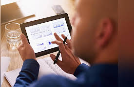 The Art of Investing: Lessons from Historyâ€™s Greatest Investors: Harry Markowitz's Modern Portfolio Theory