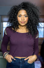 Rebecca Naomi Jones som 