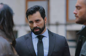 Juegos de Amor y Poder season-1: Juegos de Amor y Poder Capítulo 3