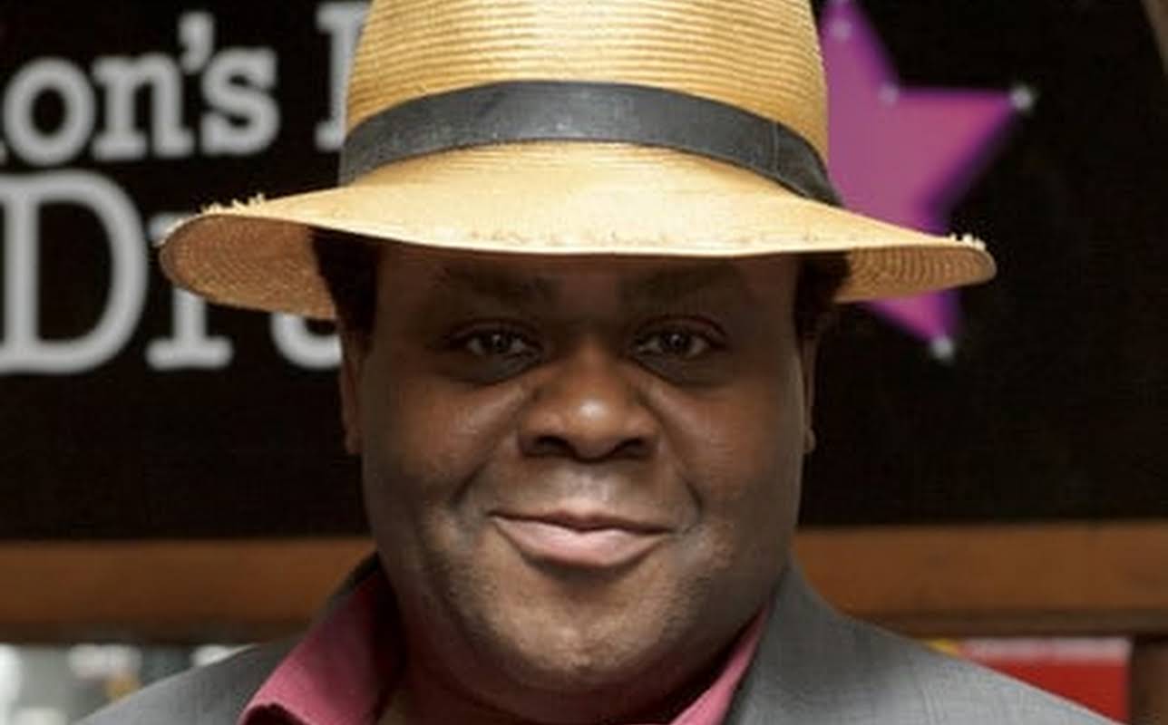 Clive Rowe