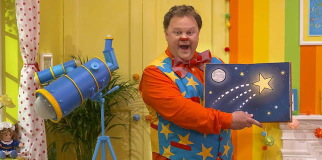 9:45 AM: Something Special (S13) | Cbeebies | 11/7 2025