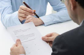 Thinking like an Economist: A Guide to Rational Decision Making: The Economics of Information