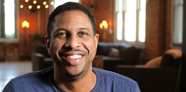 08:00: How The Universe Works  (S8 E3) (S8) | Discovery Science | 12/30 2025