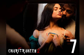 Charitraheen - Hindi: Maze of Love