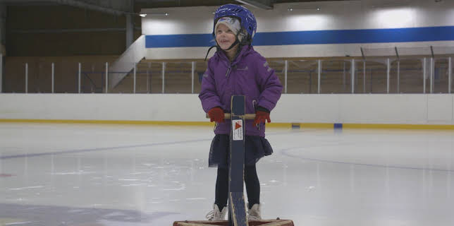 06:55: Unga Mammor (S4 E14) (S4) | TV3 | 3/8 2026