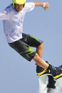 07:50: ¿Cómo lo hacen?: Cuero / Grand Canal / Flyboarding | Discovery Max | 7/3 2026