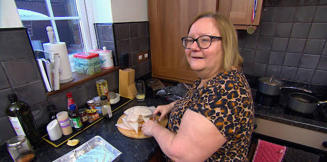 4:15 PM: Come Dine with Me | More 4 | 11/29 2025