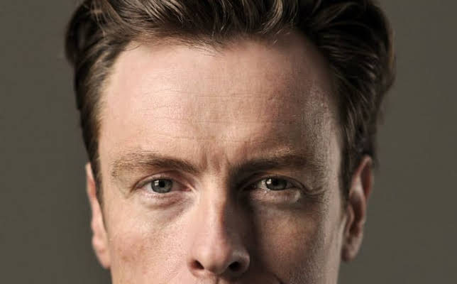 Toby Stephens