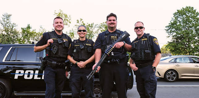 1:20 AM: Motorway Cops: Catching America's Speeders (S1 E6) (S1) | Paramount | 12/20 2025