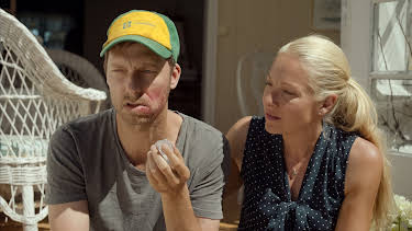 20:30: Neste sommer (S2 E3) (S2) | TVNorge | 5/18 2026