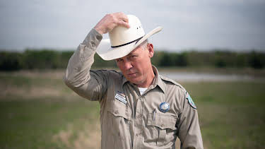 22:00: Lone Star Law (S6 E4) (S6) | Animal Planet | 5/18 2026